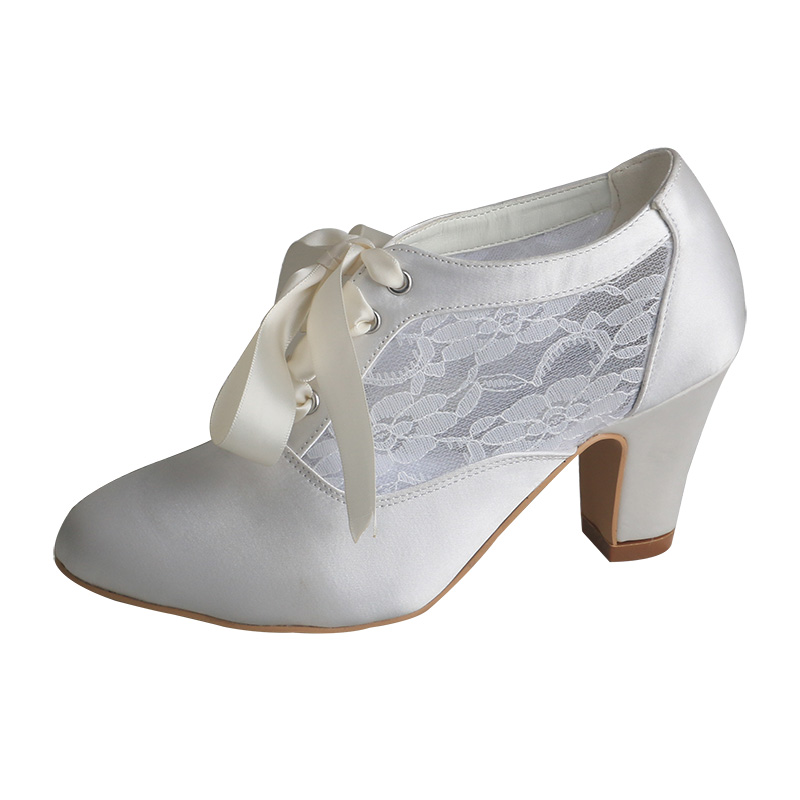 Botas de noiva com salto bloco - Ribbon Tie Heel avaliação e preço