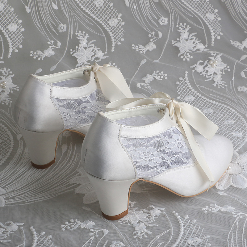 Botas de noiva com salto bloco - Ribbon Tie Heel avaliação e preço