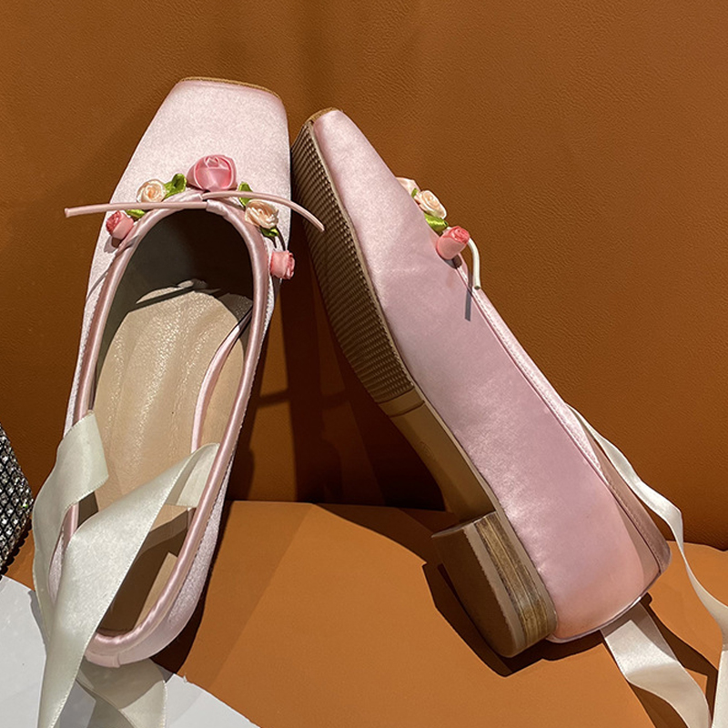 Sapatos Mary Jane de Salto Bai - Ribbon Tie Heel avaliação e preço