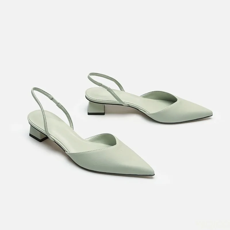 Sandálias Femininas de Bico Fi - Low Block Heel Pump avaliação e preço