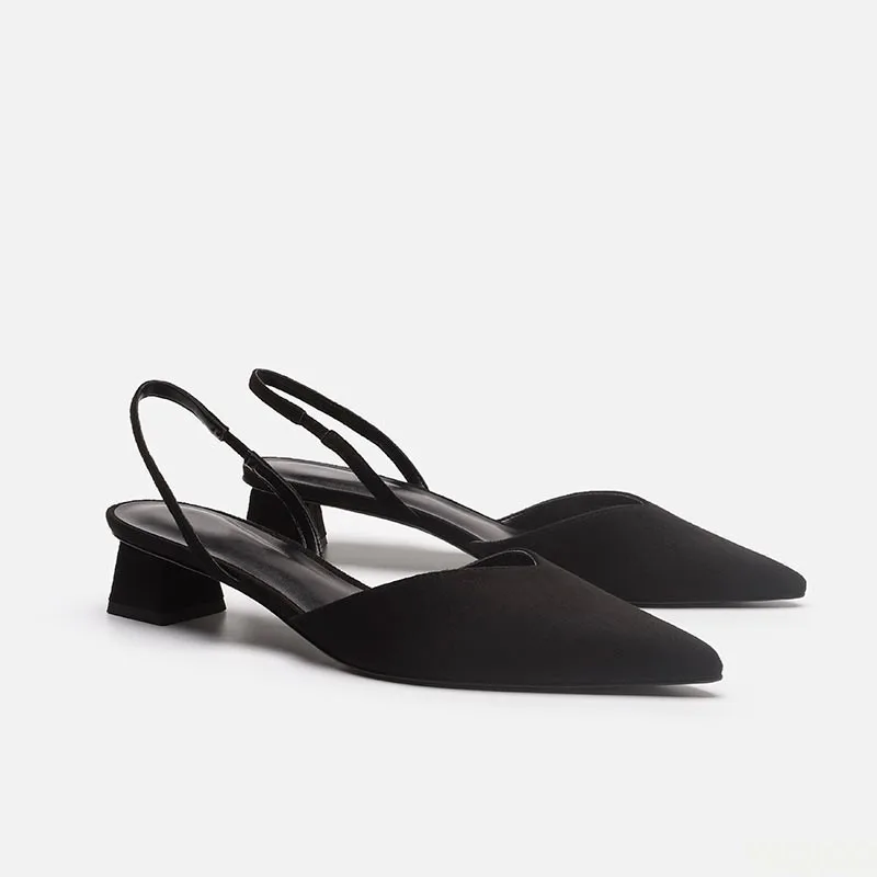 Sandálias Femininas de Bico Fi - Low Block Heel Pump avaliação e preço